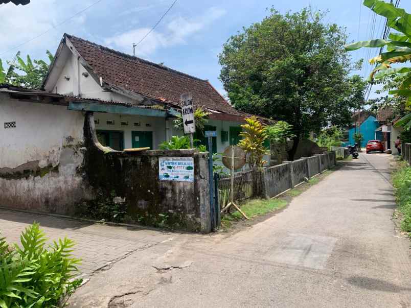 dijual tanah jl sulthonain sorosutan