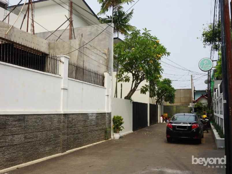 dijual tanah kemang tinur dalam