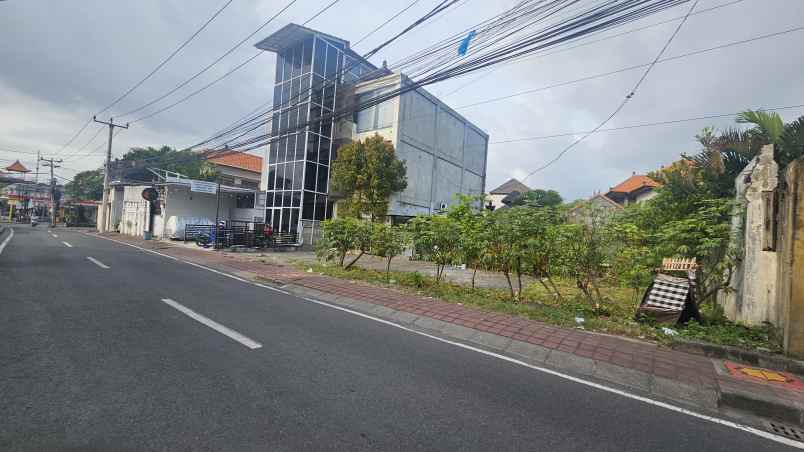 dijual tanah komersil seminyak bali