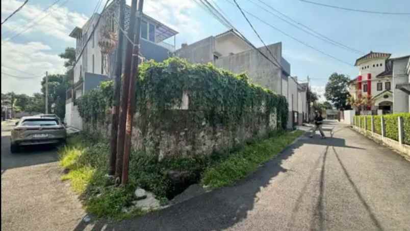 dijual tanah komplek kalijati indah