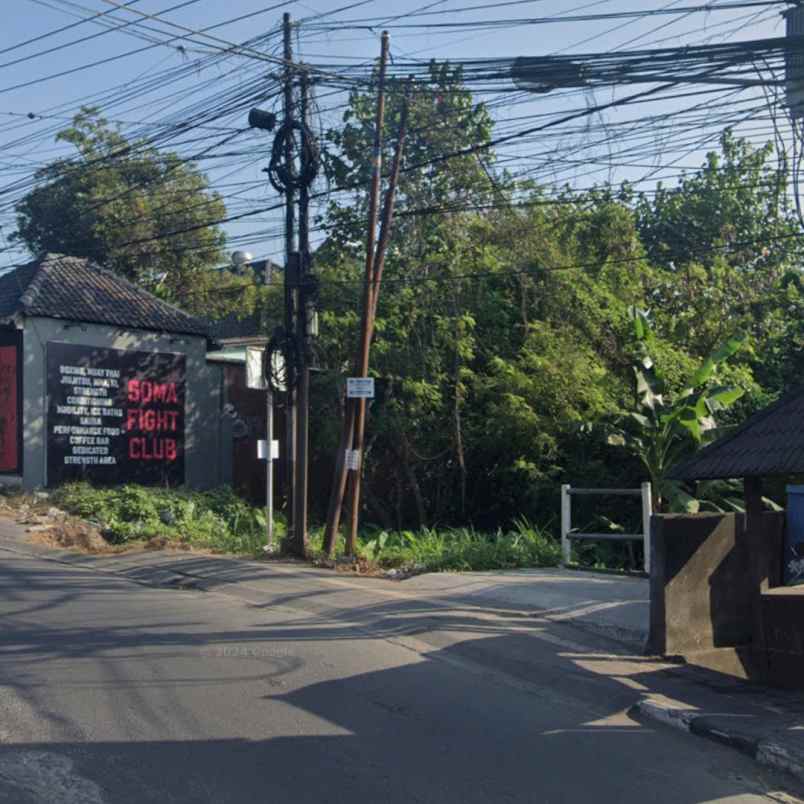 dijual tanah raya canggu