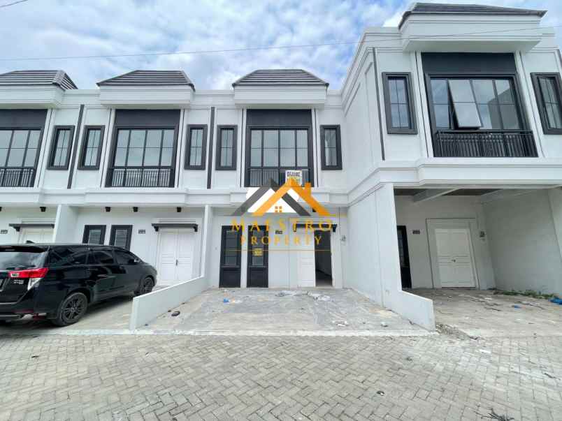 dijual villa komplek cemara colorado