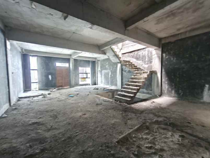 dijual villa komplek grand cemara asri jalan lotus