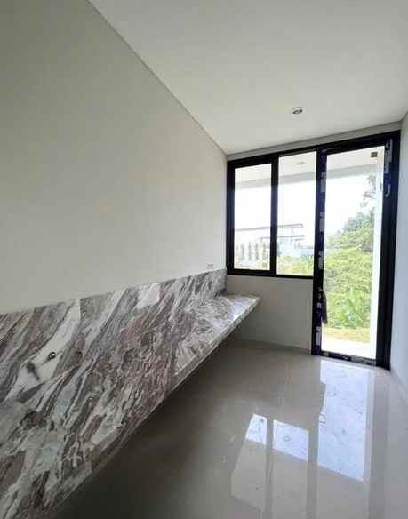 dijual villa the taman dayu sagamore hills