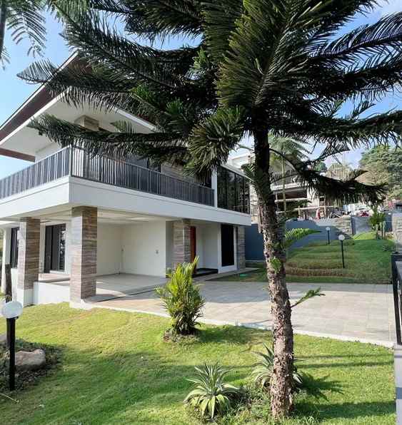 dijual villa the taman dayu sagamore hills