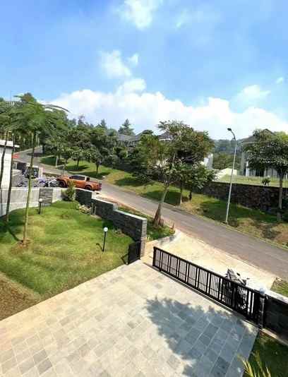 dijual villa the taman dayu sagamore hills