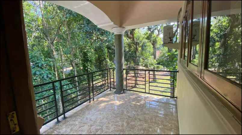 dijuwal rumah 2 lt plus perabot