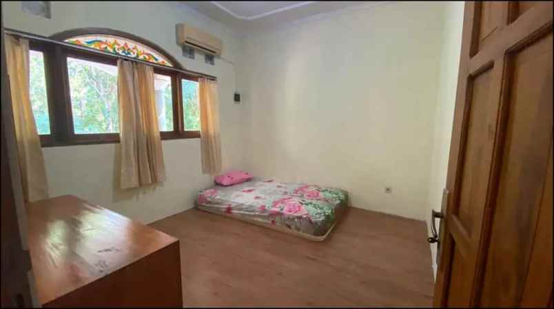 dijuwal rumah 2 lt plus perabot