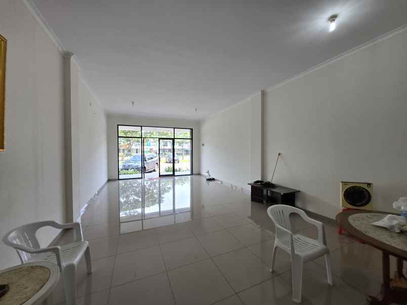 disewa ruko terrace 9 suvarna sutera cikupa tangerang