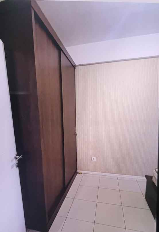 disewakan apartemen apartemen green lake sunter