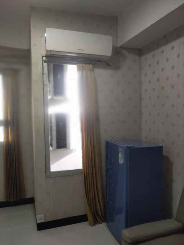 disewakan apartemen puncak permai 25jt thn