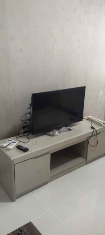 disewakan apartemen puncak permai 25jt thn