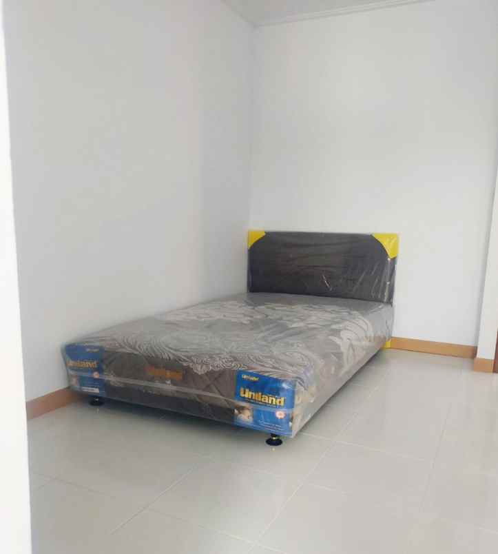 disewakan kost kost warly tangerang jl