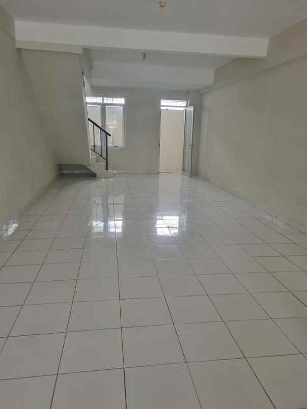 disewakan ruko ventura lippo cikarang