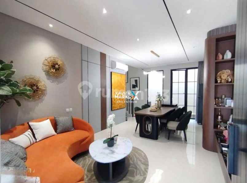 disewakan rumah baru super mewah greenlake citraland