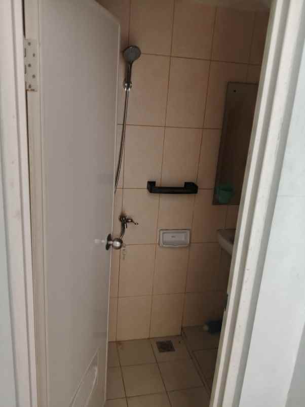 disewakan rumah cluster yarra jgc jakarta