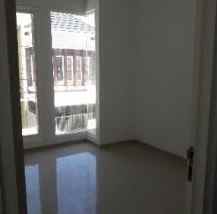 disewakan rumah green semanggi