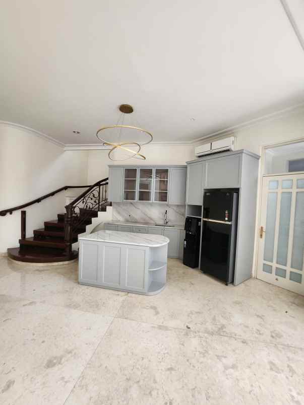 disewakan rumah jalan taman hunian sqtelit