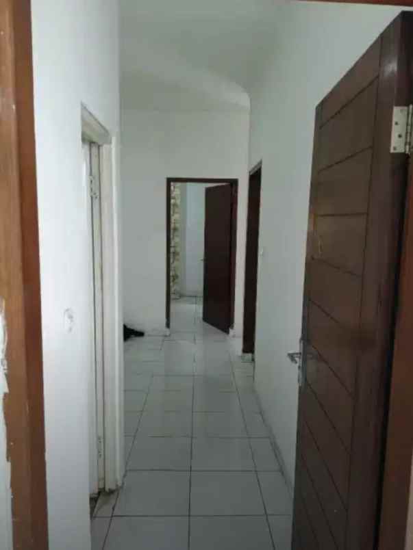 disewakan rumah komplek mutiara dream land