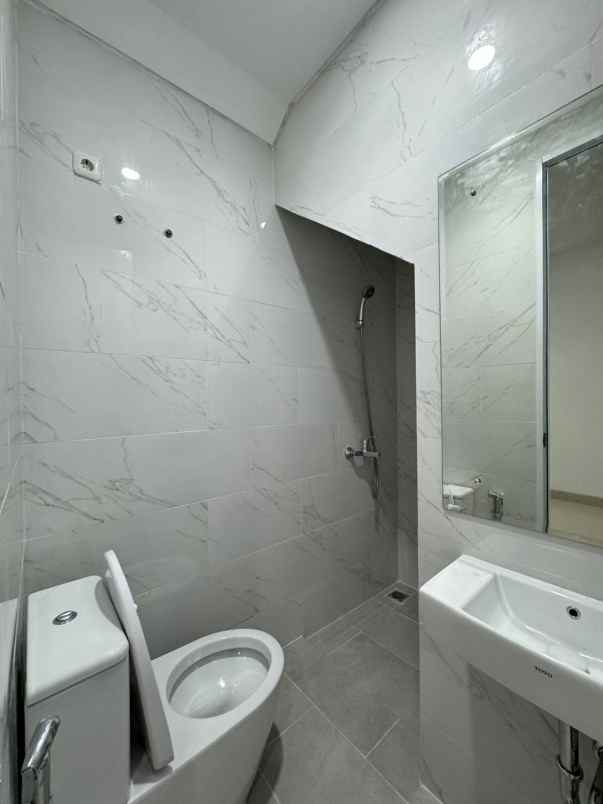 disewakan rumah talaga bestari balaraja