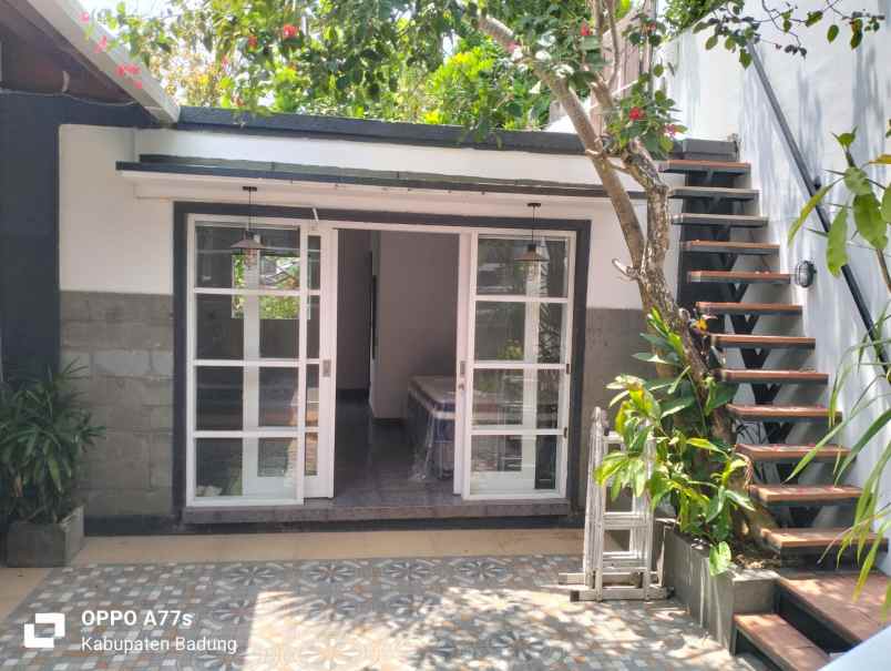 disewakan villa jalan pantai berawa kuta