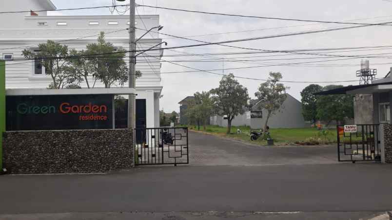 green garden residence baturan dekat dengan manahan