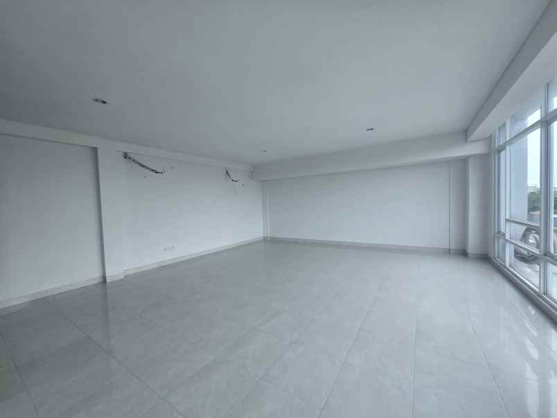 gudang siap pakai bebas pungli di bitung tangerang