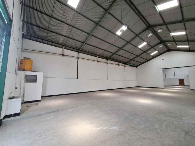 gudang surimulia lebar 20