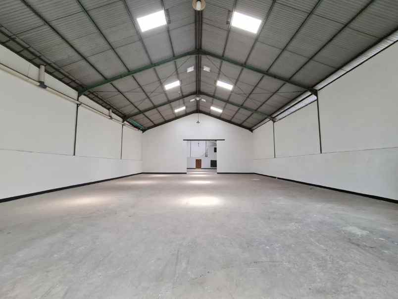 gudang surimulia lebar 20