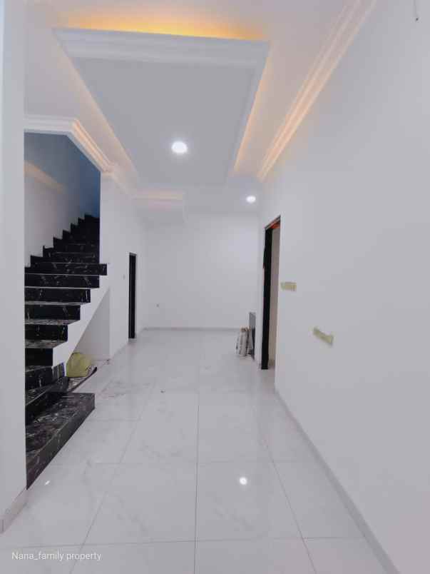 hanya 1 unit tersedia rumah cluster modern di bintaro