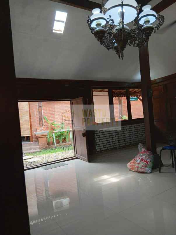 homestay etnik jawa dekat charistas hospital klepu