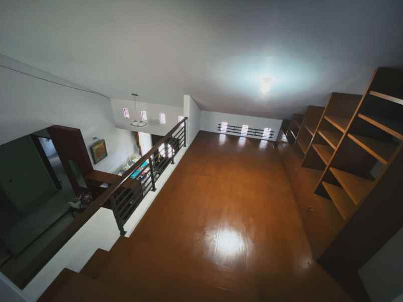 jual cepat rumah siap huni di setra duta