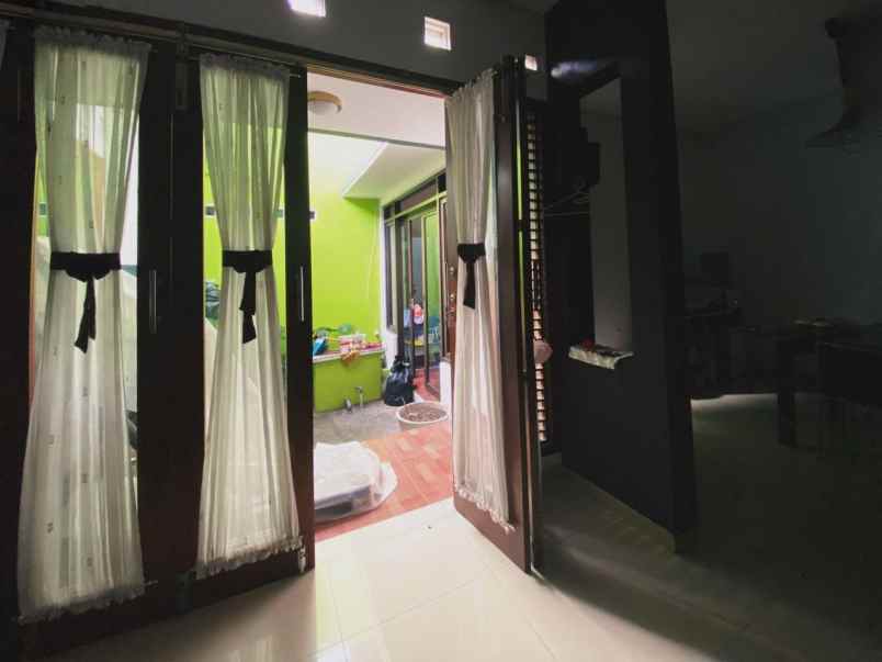 jual cepat rumah siap huni di setra duta