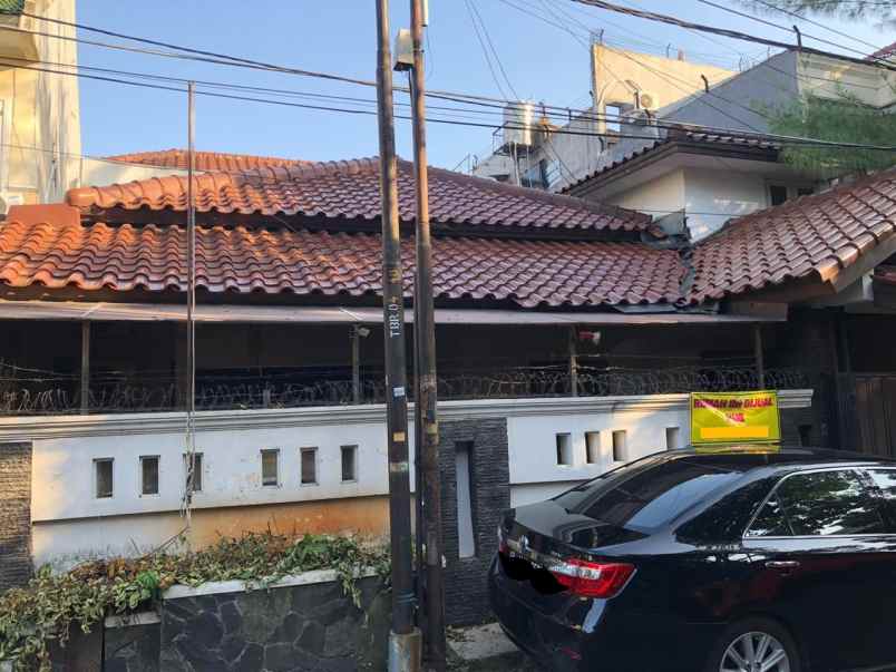 jual rumah apik di tebet barat dalam