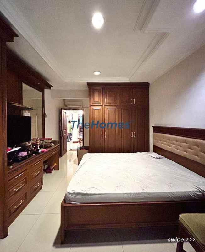 jual rumah apik di tebet barat dalam