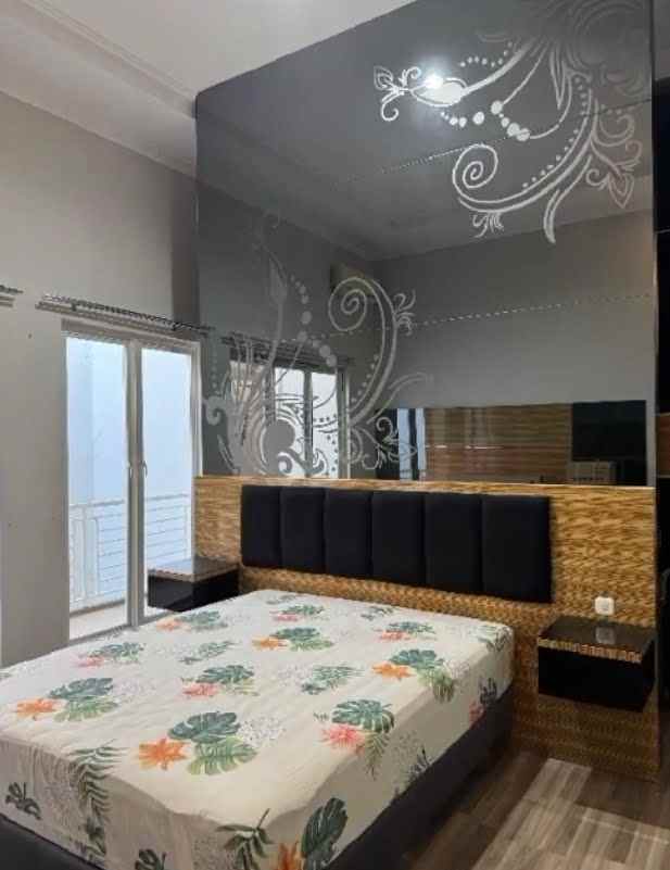 jual rumah araya 1 galaxy bumi permai surabaya timur