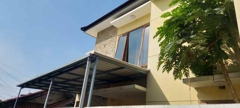jual rumah di geger kalong sukasari bandung