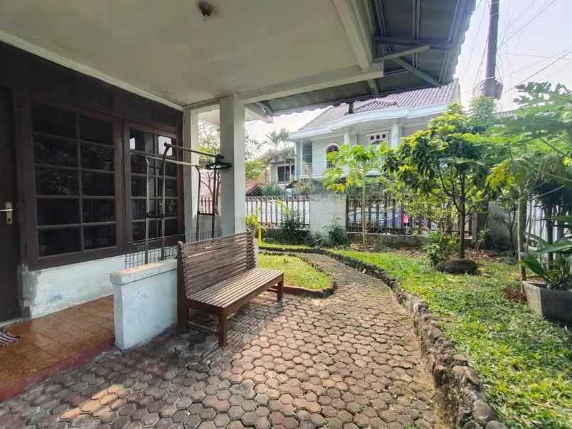 jual rumah lama bagus di graha indah kota bogor shm