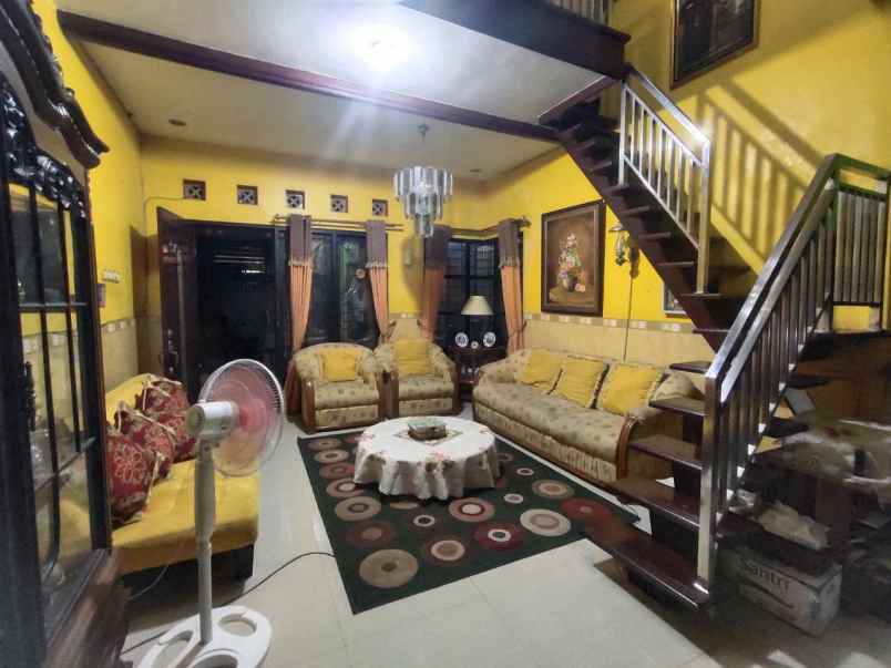 jual rumah nyaman puri surya jaya sidoarjo