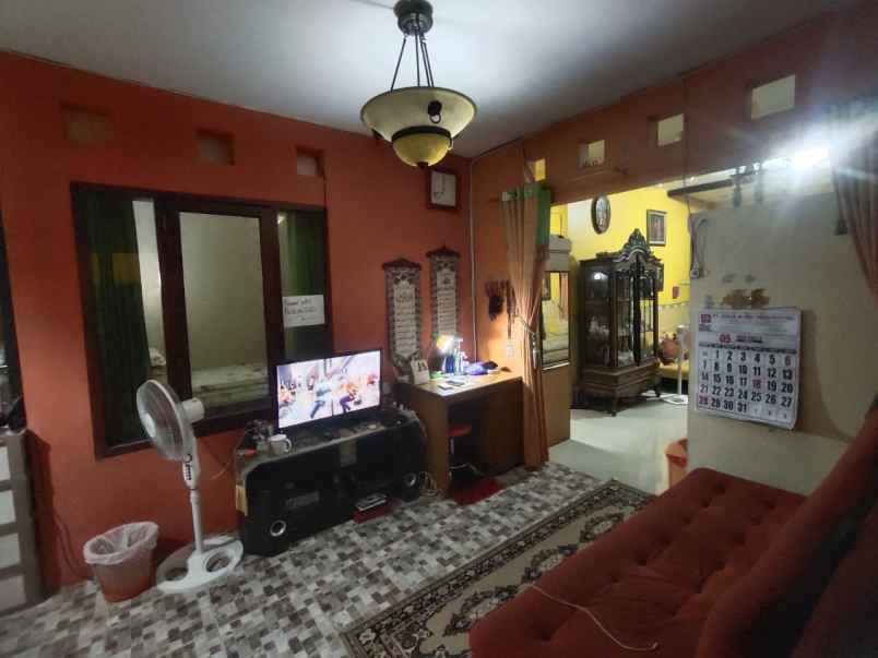 jual rumah nyaman puri surya jaya sidoarjo