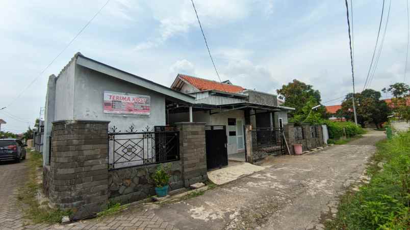 kost dijual strategis murah