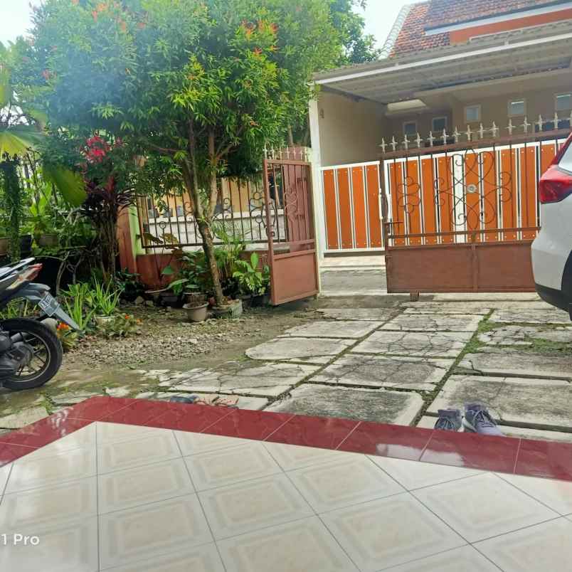 murah tanah luas bonus rumah di jalan kaliurang km 10