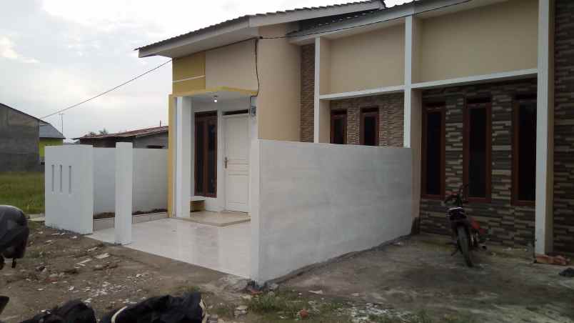 rumah 1 lantai desain minimalis syavira gambir regency