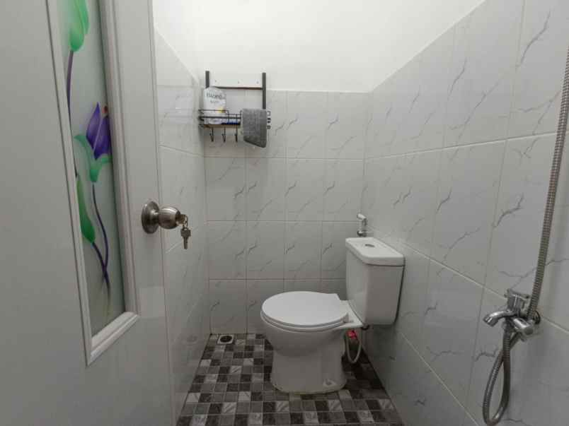 rumah 2 lantai dekat wisata mendunia cuma 600 jutaan