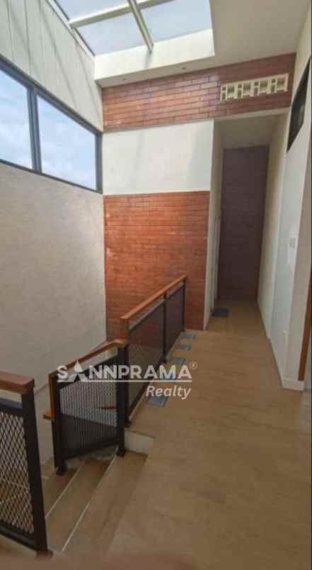 rumah 2 lantai siap huni dalam perumahan beji rilin