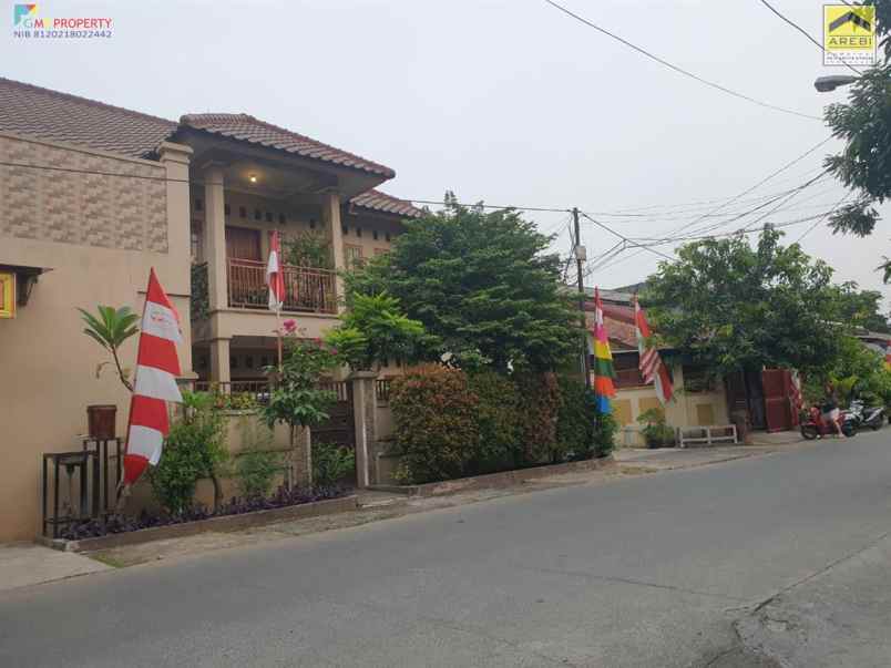 rumah bagus lokasi strategis di komplek pemda jatiasih