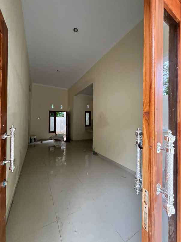 rumah baru dalam cluster 9 unit di moyudan sleman