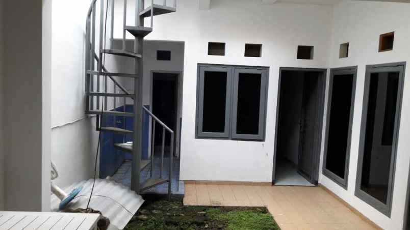 rumah besar luas halaman amann