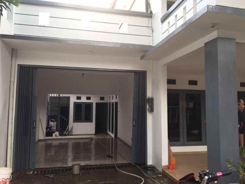 rumah besar luas halaman amann