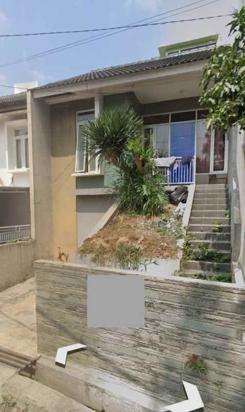 rumah bukit sariwangi dekat sarijadi polban upi